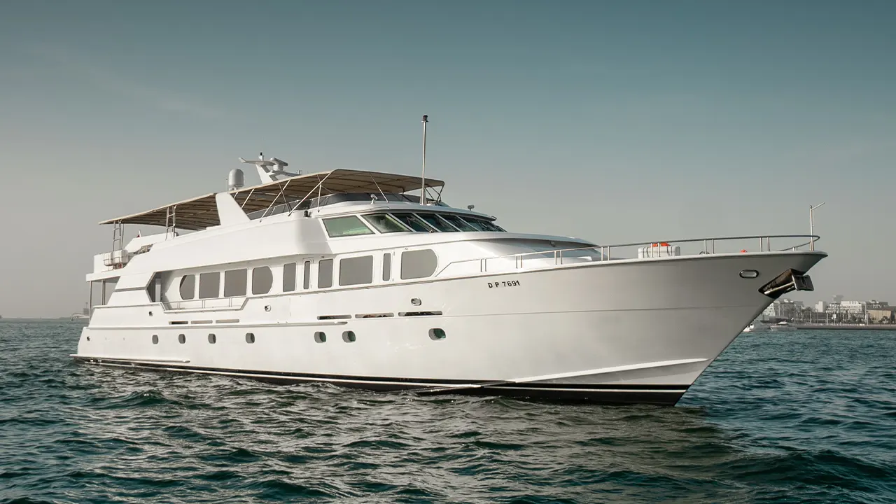 120 ft yacht rental yacht booking dubai